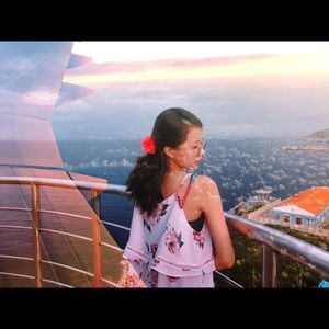 Meet your Posher, Nina